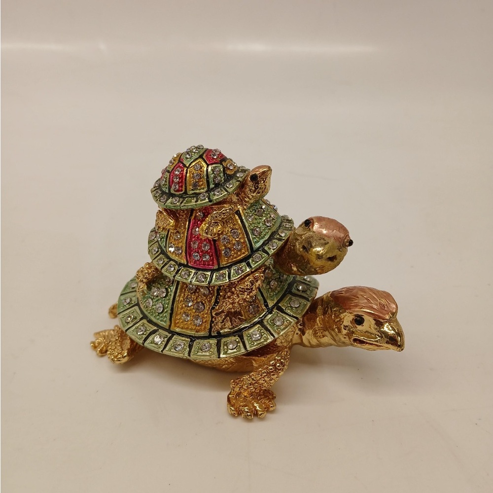 I believe it’s 1990’s Multicolored Hinged Turtle Trinket Box
